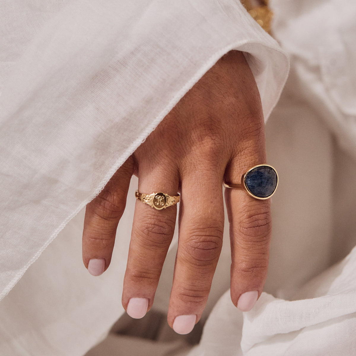 Louise Thompson Chapters Vintage Signet Ring